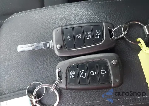 2018 Hyundai Elantra Gt from USA, damaged, VIN KMHH35LE8JU024437